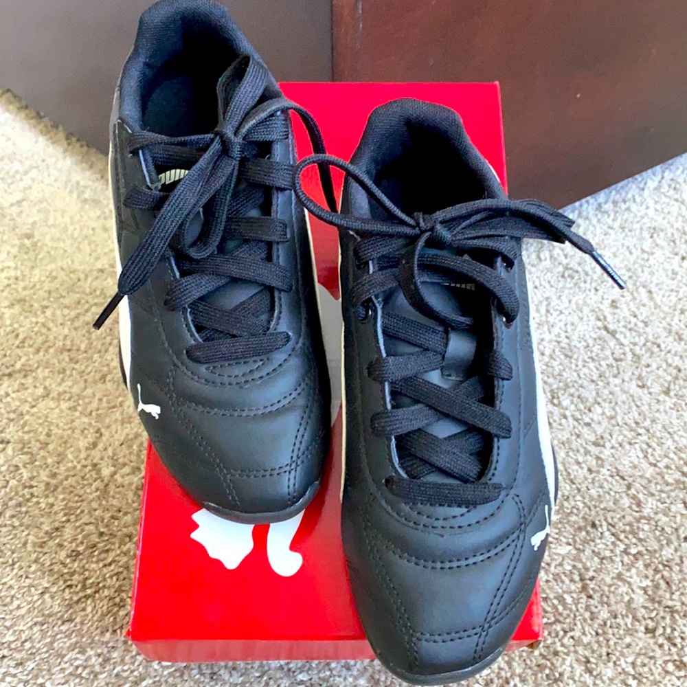 Like new Puma sneakers 🤩